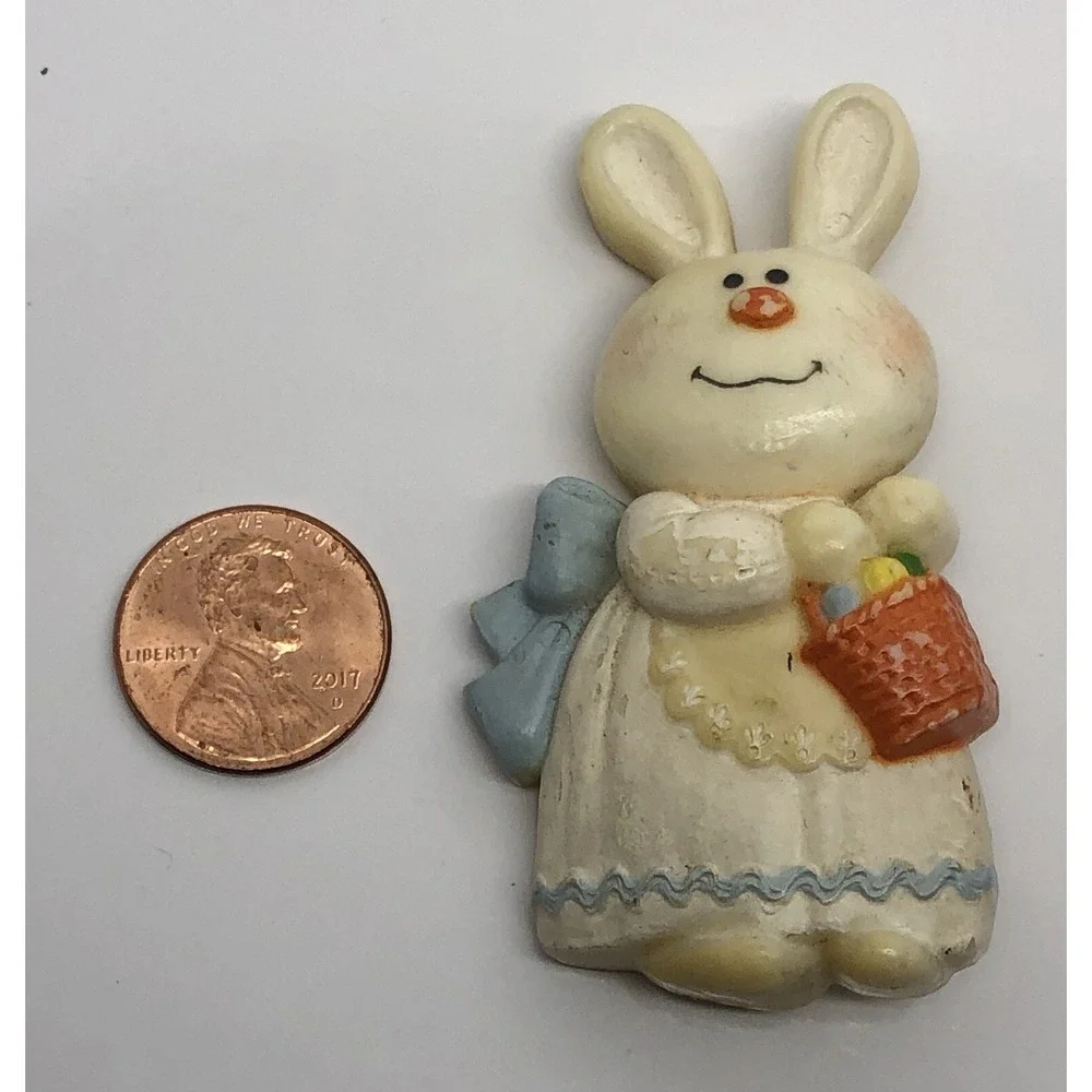 Vintage Hallmark Bernadette‎ Easter Bunny Pin Brooch 1975 Basket Plastic Dress